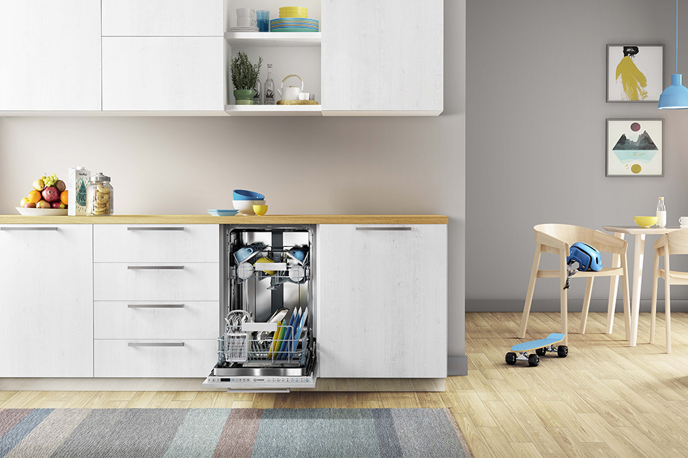 Indesit 45cm dishwasher at Eurocucina 2018