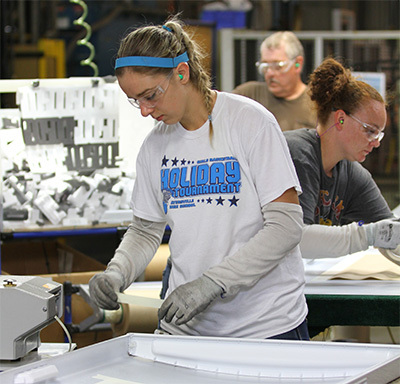 news-women-in-manufacturing